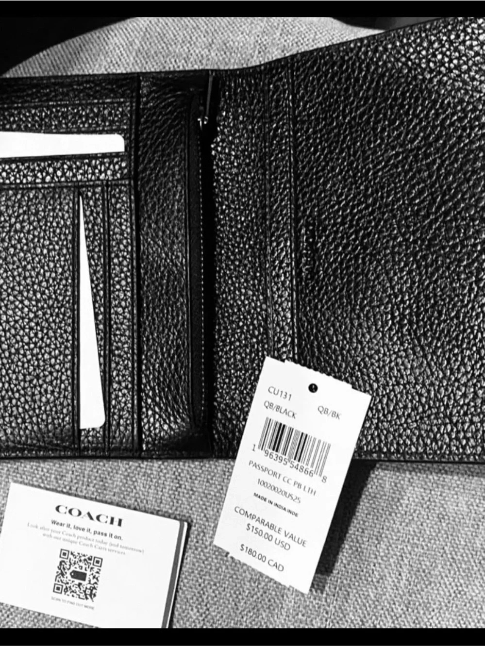 NEW COACH MENS/WOMENS Black Pebble Leather /Passport SLIM WALLET  Zip Pocket